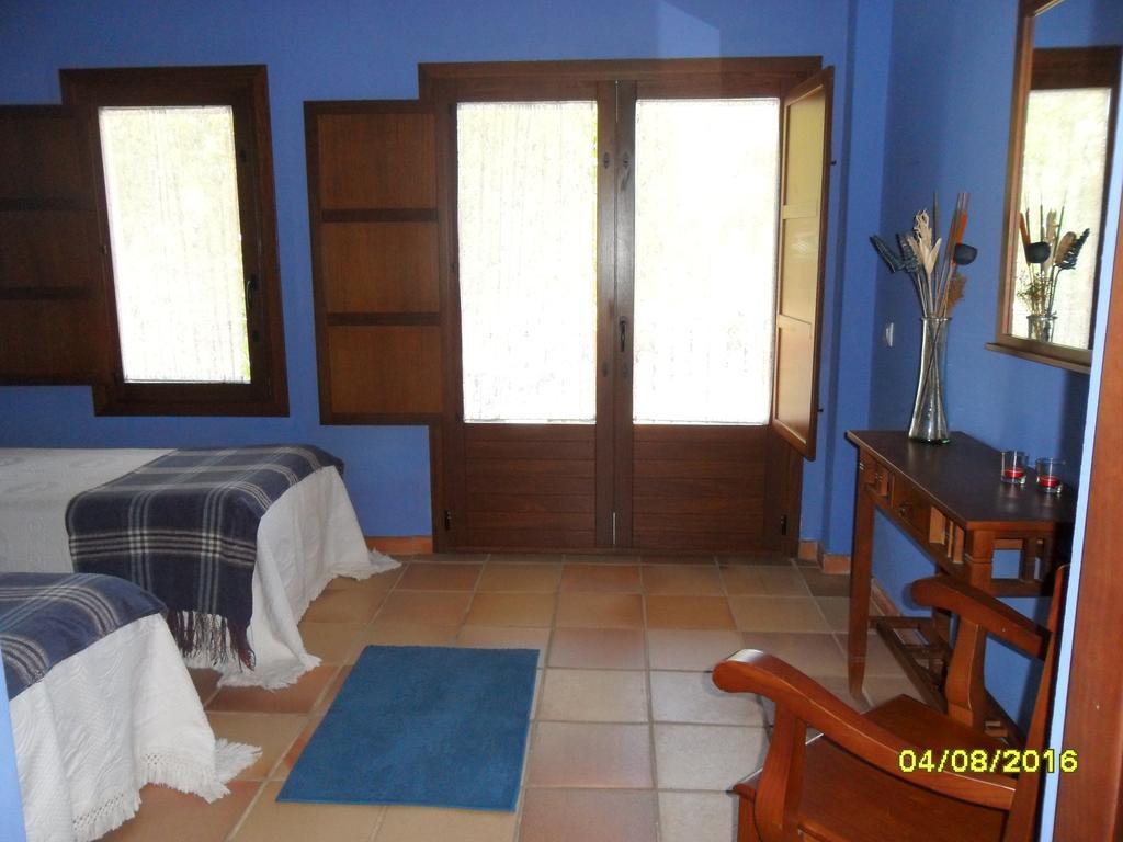 Hotel Apartamento Rural Finca La Media Legua Aracena Exterior photo